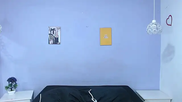 penelope gucci1 online show from 15, 11, 2025