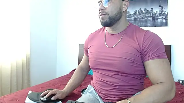 AntonyDAngelo25 online show from 20, 11, 2025