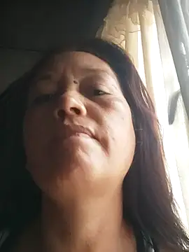 Snapshot of marinita13 chatting on 14, 10, 2025 marinita13 online show from 14, 10, 2025