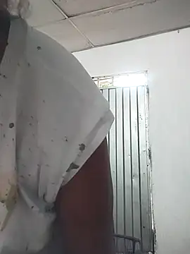 Snapshot of marinita13 chatting on 25, 11, 2025 marinita13 online show from 25, 11, 2025