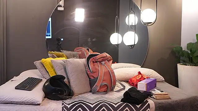 Snapshot of Ariaa_Isabell chatting on 23, 2, 2026 Ariaa Isabell online show from 23, 2, 2026