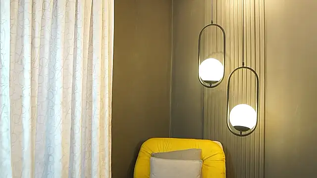 Snapshot of Ariaa_Isabell chatting on 5, 3, 2026 Ariaa Isabell online show from 5, 3, 2026