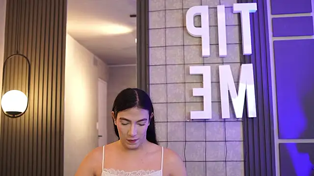 Snapshot of Ariaa_Isabell chatting on 16, 3, 2026 Ariaa Isabell online show from 16, 3, 2026