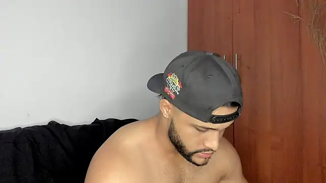 Pier Simons online show from 18, 10, 2025