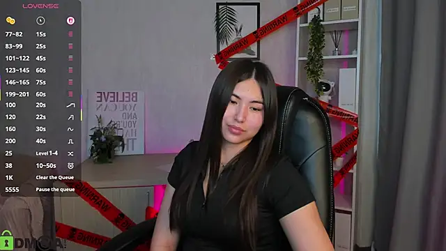 Snapshot of Megan_Williamms chatting on 23, 10, 2025 Megan Williamms online show from 23, 10, 2025