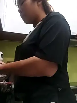 Snapshot of kute_sex chatting on 28, 9, 2025 kute sex online show from 28, 9, 2025