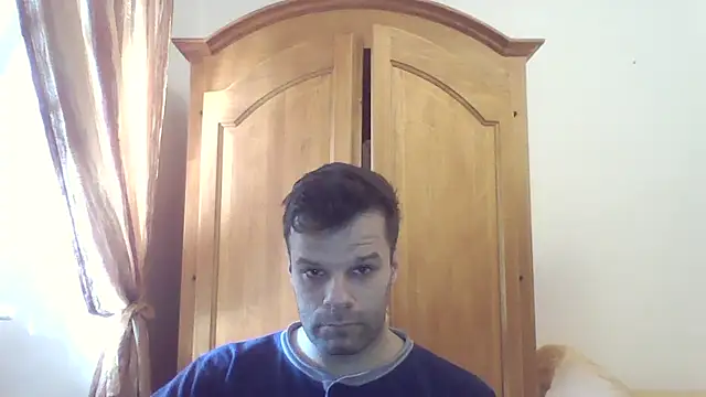 Snapshot of FROCETTO93 chatting on 2, 11, 2025 FROCETTO93 online show from 2, 11, 2025