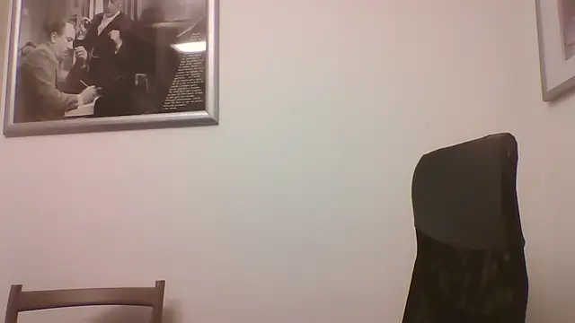 Snapshot of FROCETTO93 chatting on 13, 11, 2025 FROCETTO93 online show from 13, 11, 2025