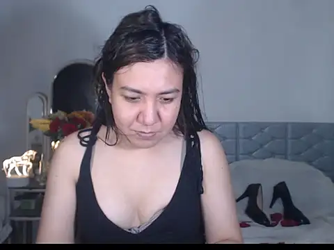 Snapshot of stellahugeX chatting on 26, 10, 2025 stellahugeX online show from 26, 10, 2025