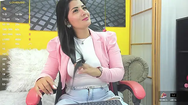 Snapshot of SailonTeen chatting on 1, 3, 2025 SailonTeen online show from 1, 3, 2025