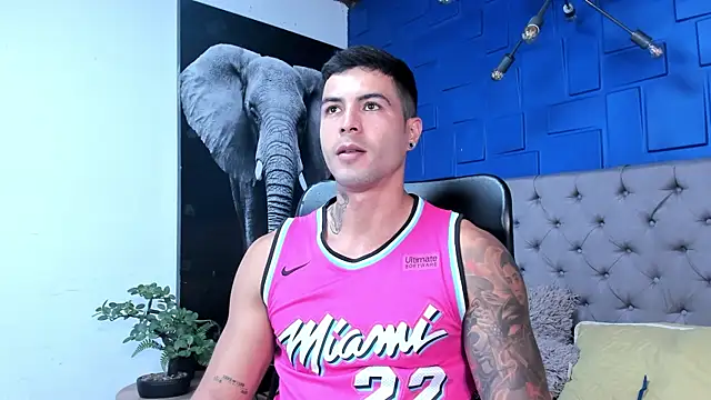 andres-clark92 online show from 25, 10, 2025