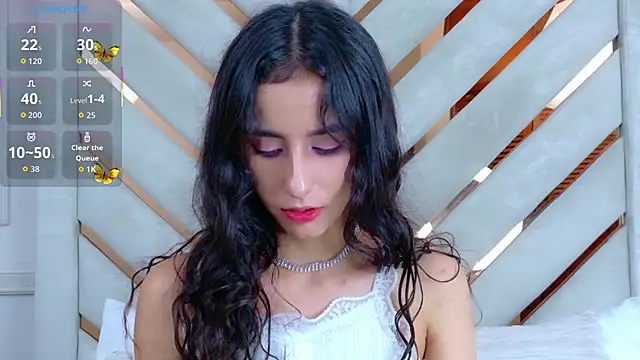 Sarah-Grace online show from 15, 10, 2025