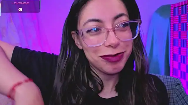 Miranda sexlove  online show from 3, 2, 2026