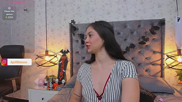 Aprilwatson online show from 19, 10, 2025