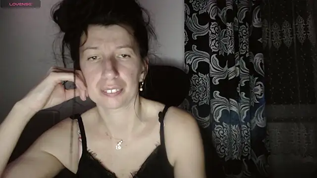 RosieHayes online show from 26, 11, 2025