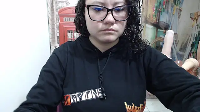 Snapshot of greeneyes_nurse chatting on 16, 10, 2025 greeneyes nurse online show from 16, 10, 2025