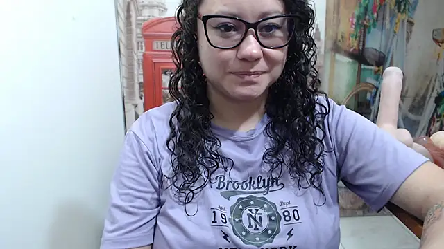 Snapshot of greeneyes_nurse chatting on 21, 10, 2025 greeneyes nurse online show from 21, 10, 2025