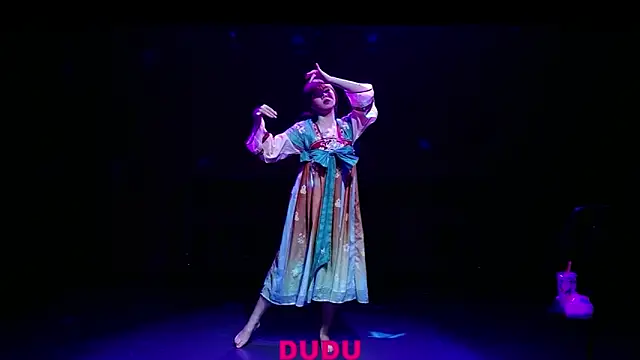 yznt-dudu online show from 4, 10, 2025