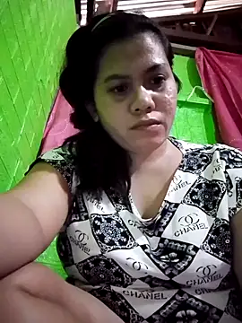 Snapshot of phoenix_1994 chatting on 15, 11, 2025 phoenix 1994 online show from 15, 11, 2025