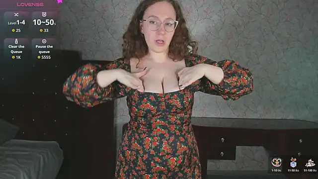 Snapshot of ellie_coy_ chatting on 20, 3, 2026 ellie coy online show from 20, 3, 2026