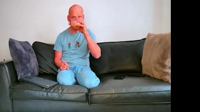 Snapshot of BRIANSILK77 chatting on 2, 10, 2025 BRIANSILK77 online show from 2, 10, 2025