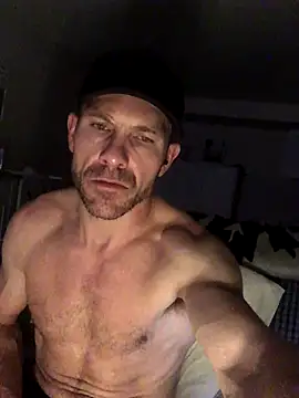 Snapshot of newjam chatting on 6, 11, 2025 newjam online show from 6, 11, 2025