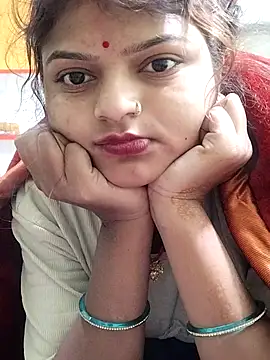 Hot mirchjii online show from 10, 11, 2025