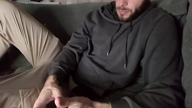 Snapshot of MasterJakeJohns chatting on 11, 11, 2025 MasterJakeJohns online show from 11, 11, 2025