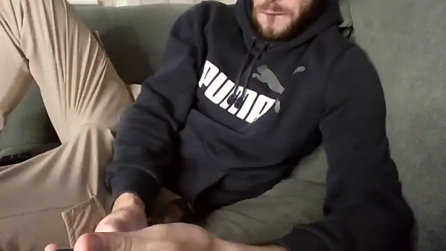 Snapshot of MasterJakeJohns chatting on 17, 11, 2025 MasterJakeJohns online show from 17, 11, 2025