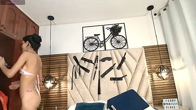 Snapshot of Cinthiabaker chatting on 7, 11, 2025 Cinthiabaker online show from 7, 11, 2025