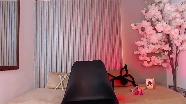  Xamarha  online show from 15, 10, 2025