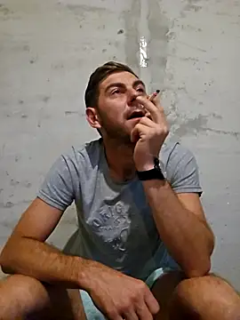 Snapshot of Alex-andru88 chatting on 15, 11, 2025 Alex-andru88 online show from 15, 11, 2025