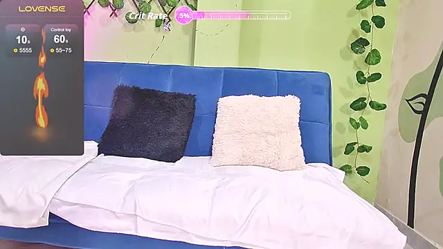 Karen Ariass online show from 18, 12, 2025