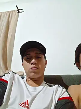 Sofia mis online show from 4, 2, 2026