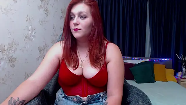 Alisawoods  online show from 19, 9, 2025