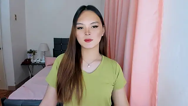 Snapshot of ameliamaureen chatting on 12, 9, 2025 ameliamaureen online show from 12, 9, 2025