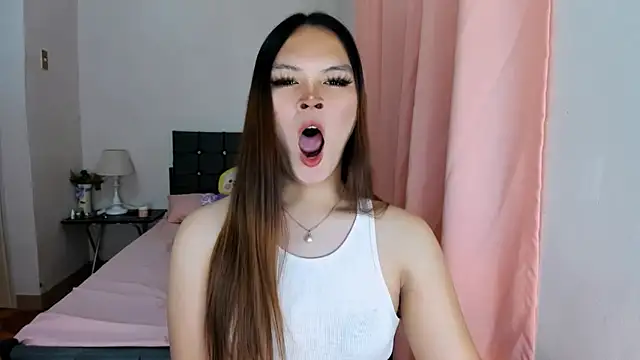 Snapshot of ameliamaureen chatting on 27, 10, 2025 ameliamaureen online show from 27, 10, 2025