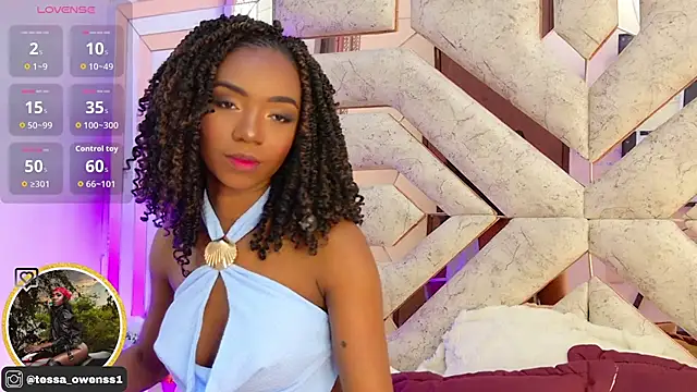 Snapshot of Tessa_Owenss chatting on 14, 11, 2025 Tessa Owenss online show from 14, 11, 2025