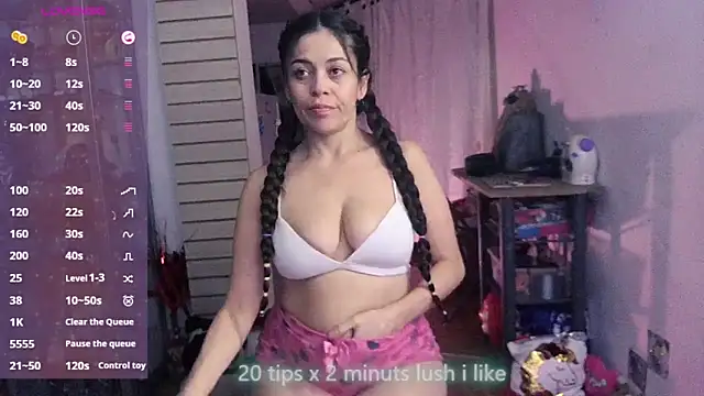 Snapshot of xinamora chatting on 26, 10, 2025 xinamora online show from 26, 10, 2025