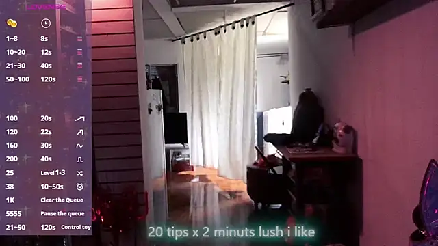 Snapshot of xinamora chatting on 26, 10, 2025 xinamora online show from 26, 10, 2025