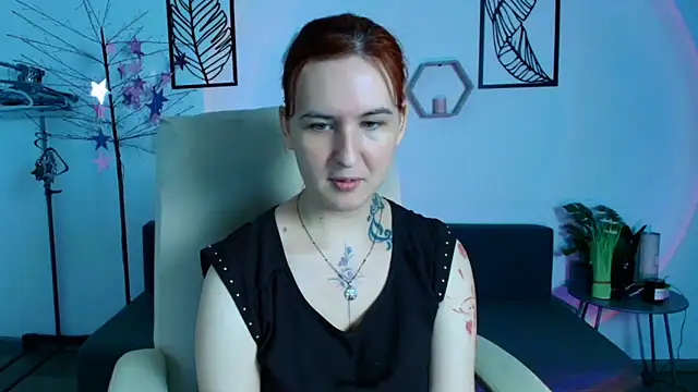 RubyHolmess online show from 14, 9, 2025