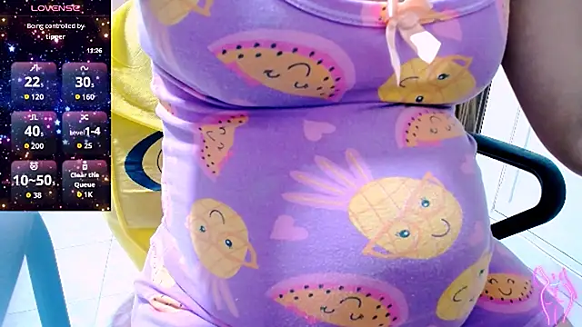 charlothee12 online show from 9, 10, 2025