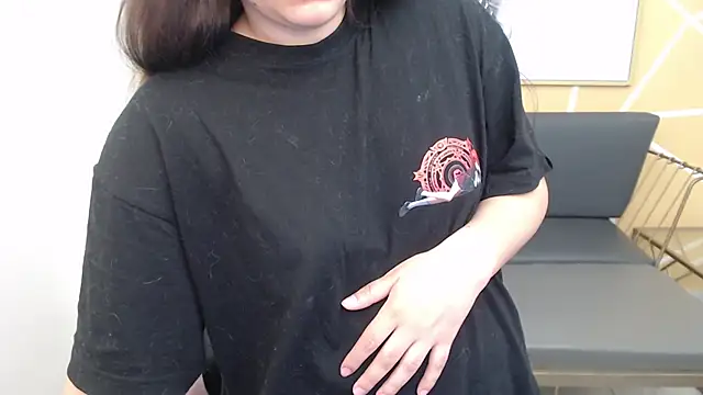 olivia russo  online show from 19, 11, 2025