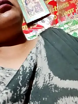 Snapshot of yuana25 chatting on 25, 2, 2026 yuana25 online show from 25, 2, 2026