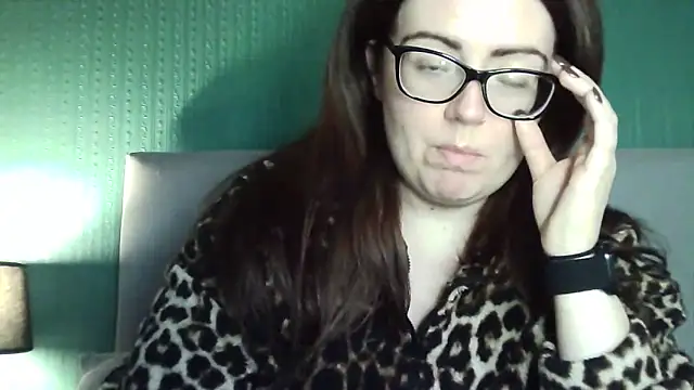 Curvy-BellaX online show from 1, 10, 2025