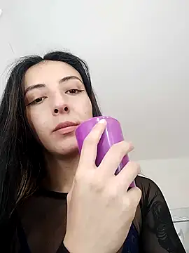 NicolWhite online show from 2, 12, 2025