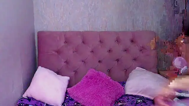 laurenelove online show from 9, 9, 2025