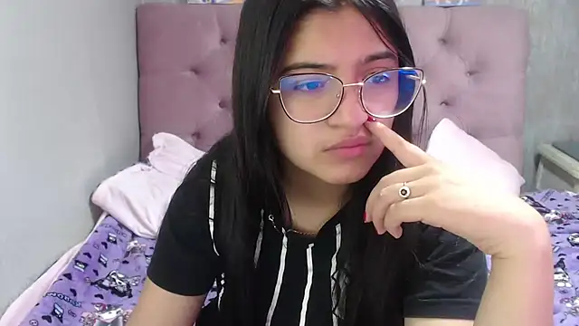 laurenelove online show from 20, 9, 2025