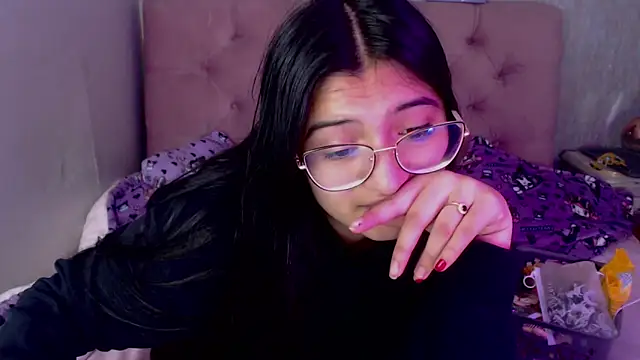 laurenelove online show from 23, 9, 2025