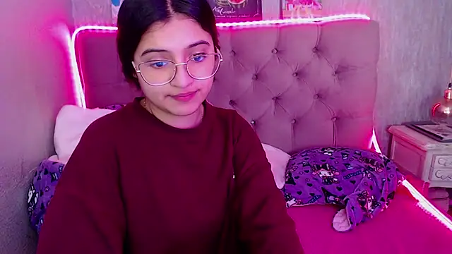 laurenelove online show from 3, 10, 2025